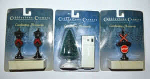 Lot 3 Cobblestone Corners Coordinating -Tree-Railroad Crossing - Lamps w/ Wreath